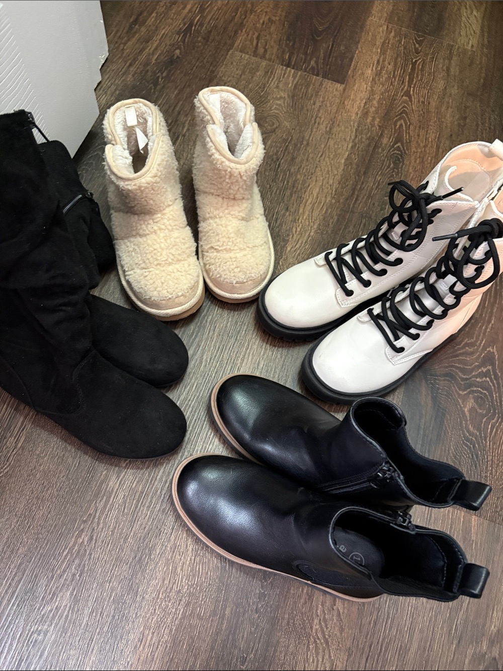 Kids size 13 boot bundle art class and old navy